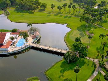 Hotel: Victoria Golf enen Beach Resort 1