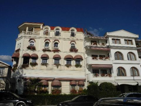 Tino Hotel