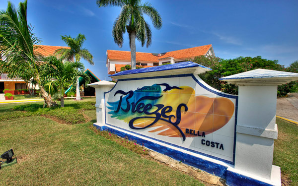 Breezes Bella Costa