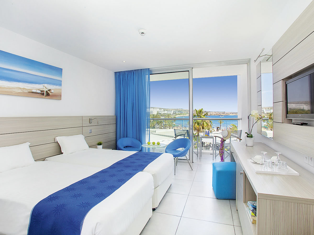 Limanaki Beach 4