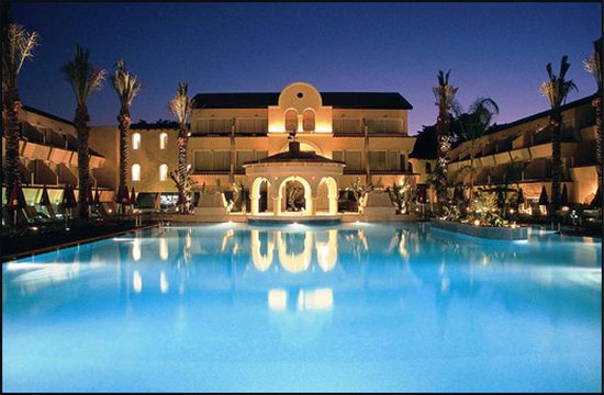 Napa Plaza hotel