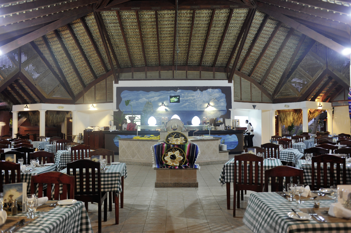 Vik Arena Blanca 19