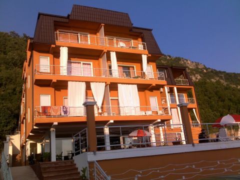 Vila Mina