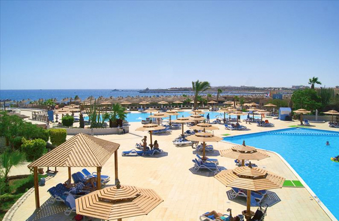 Aladdin Beach Resort 4