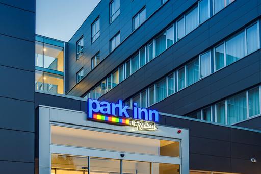 Hotel Park Inn by Radisson Airport